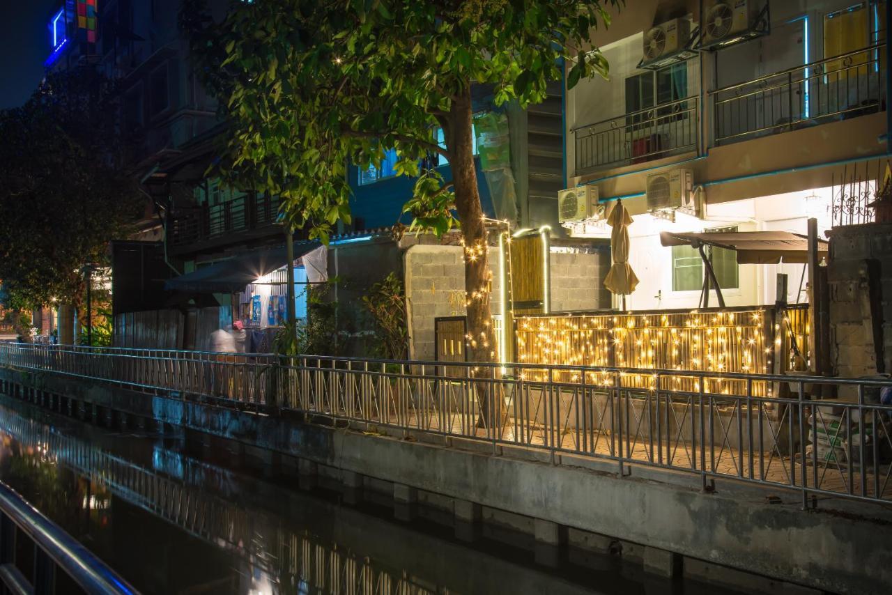 Canal View Lo-Ha Guest House, Contactless Check-In Bangkok Exteriér fotografie